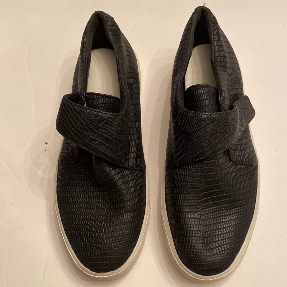 Vince black shoes